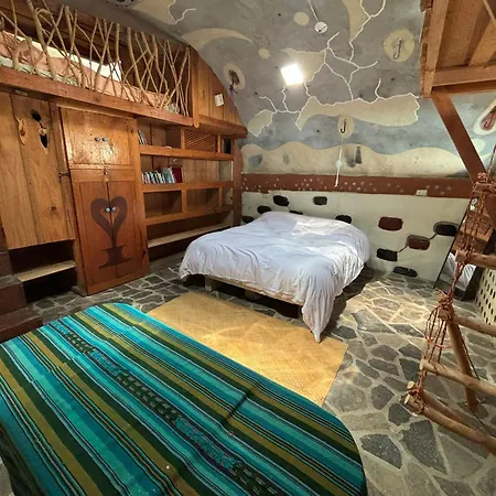 Maison d'hôtes Earthship Atitlan à San Marcos La Laguna Extérieur photo