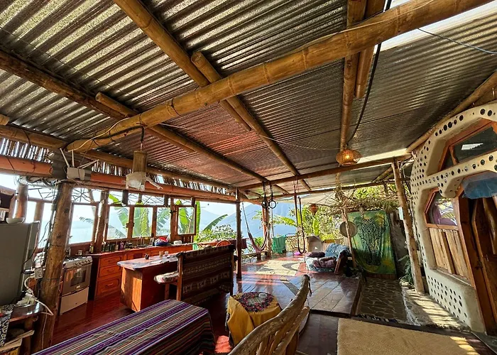 Earthship Atitlan