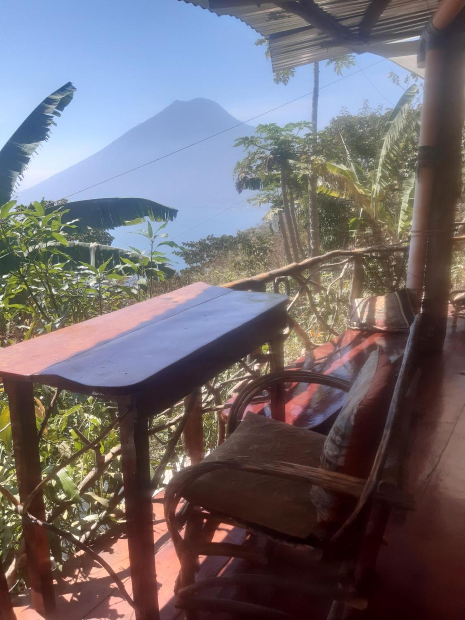 Country house Earthship Atitlan San Marcos La Laguna
