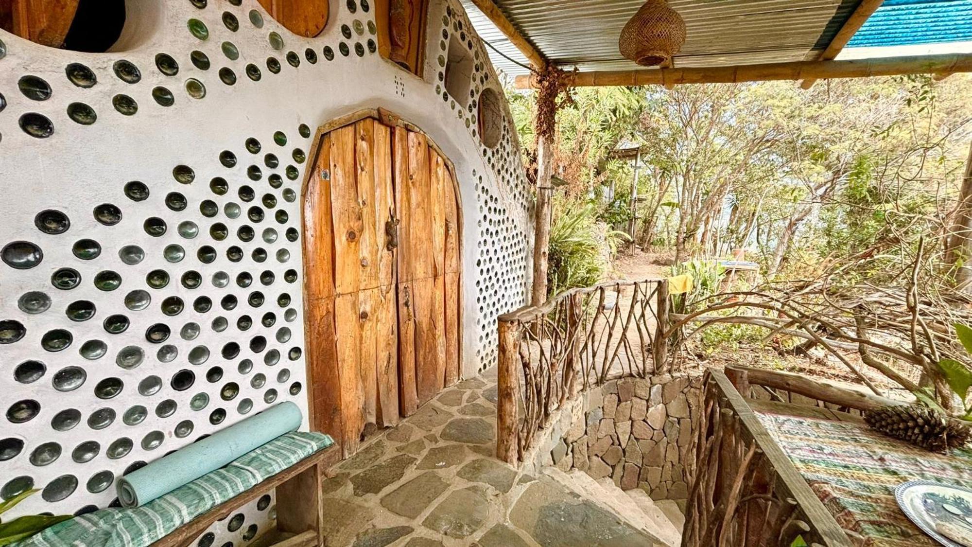 Earthship Atitlan Country house