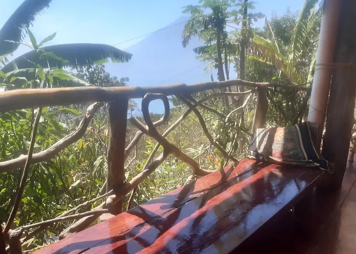 Earthship Atitlan